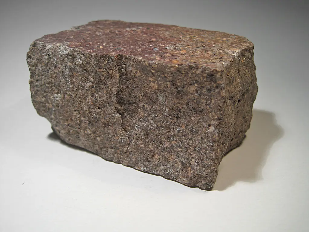 Riolita: tonos claros y textura muy fina